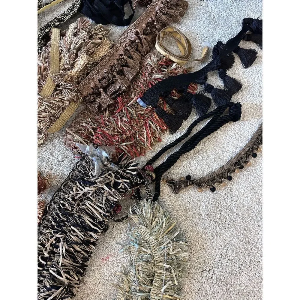 Decorator fringe assortment
